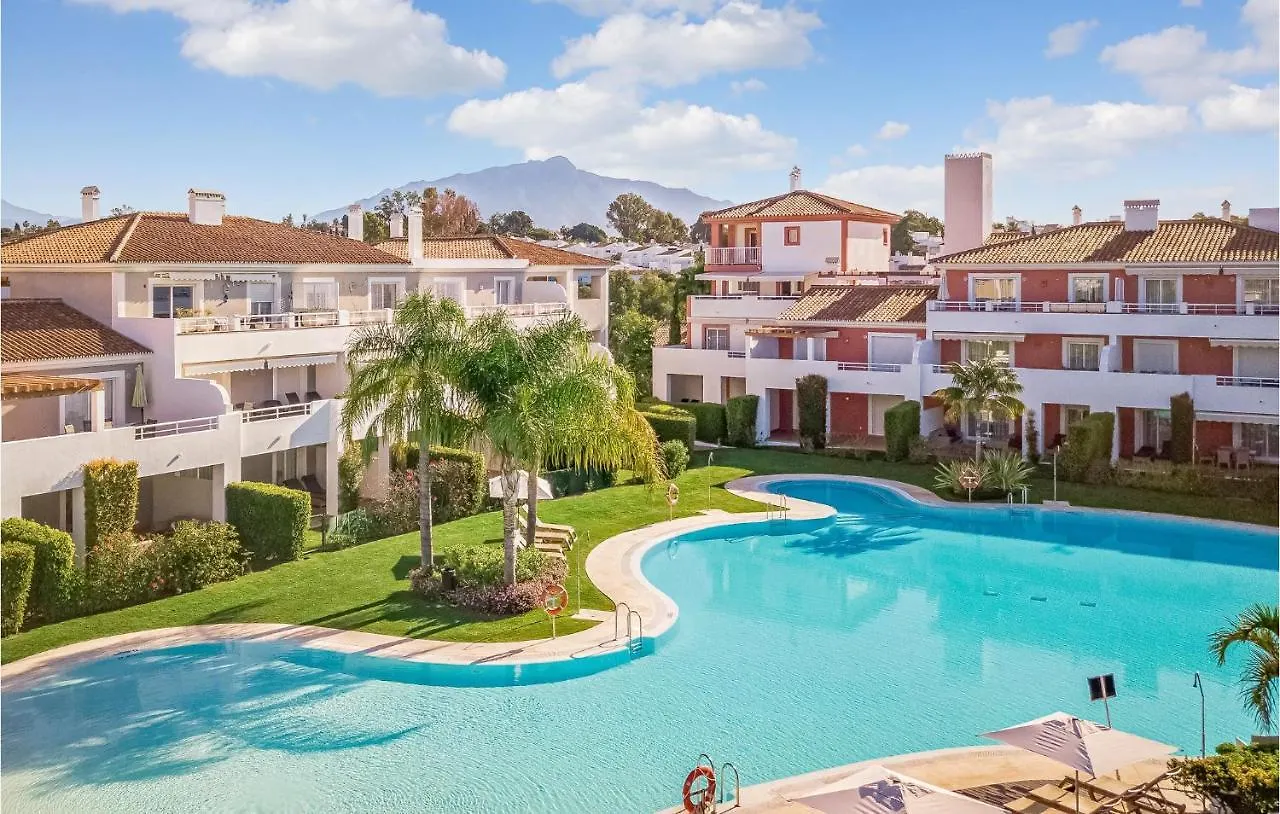 2 Bedroom Beautiful Apartment In Estepona Spanien