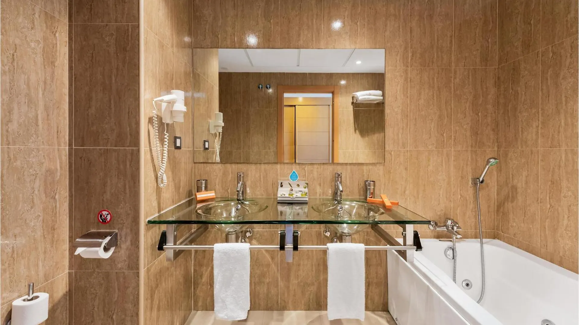 2 Bedroom Beautiful Apartment In Estepona