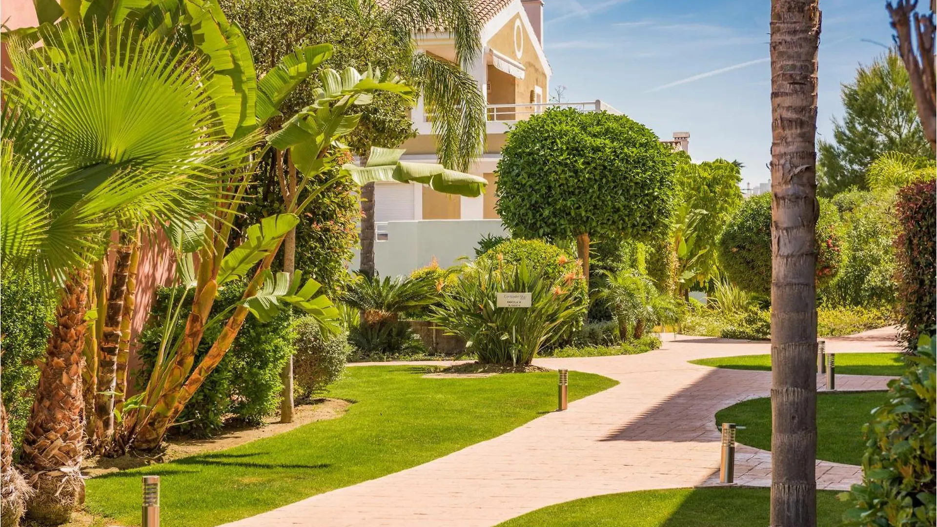2 Bedroom Beautiful Apartment In Estepona 0*,  Spanien